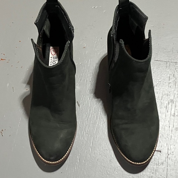 EUC Dark Green Blondo Ankle Boots - Picture 4 of 12